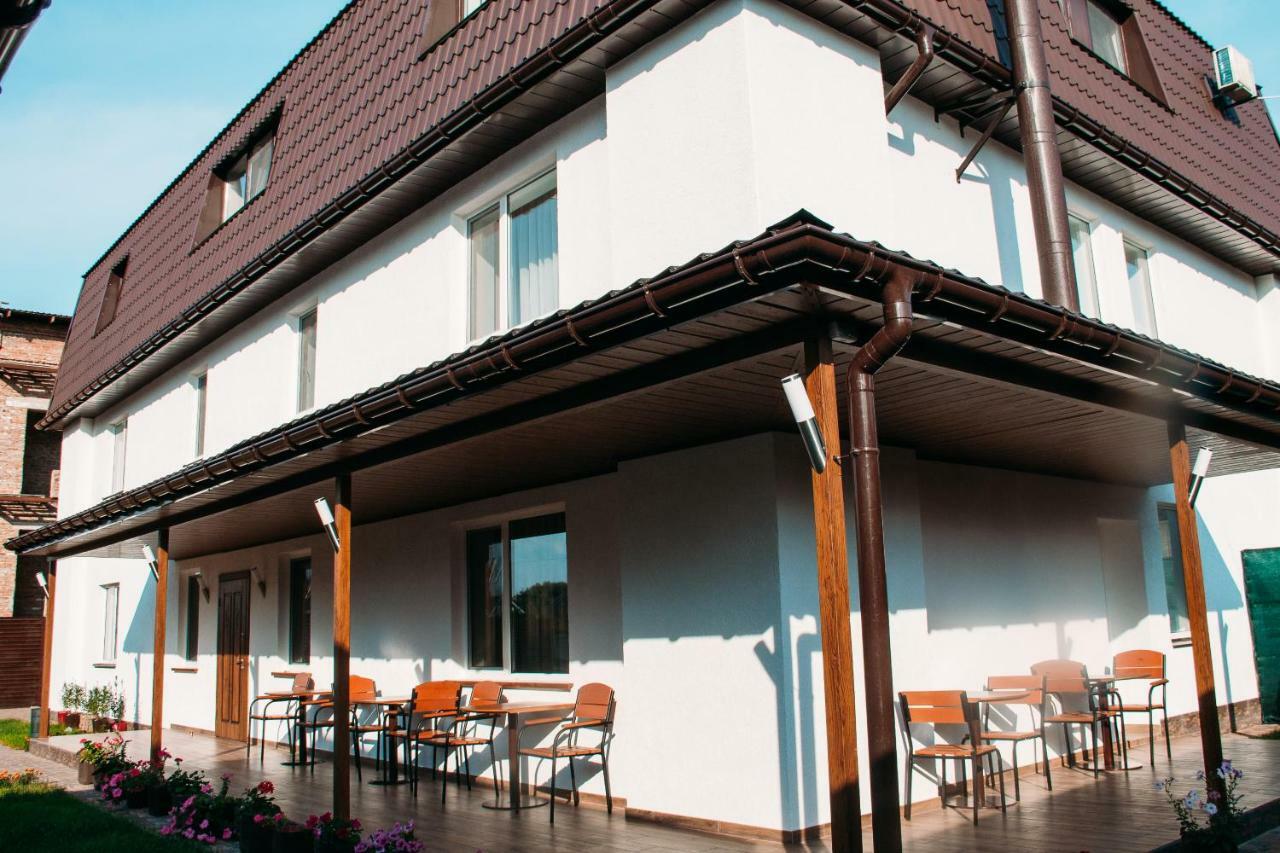 Hotel Rioro Myrhorod Exterior foto